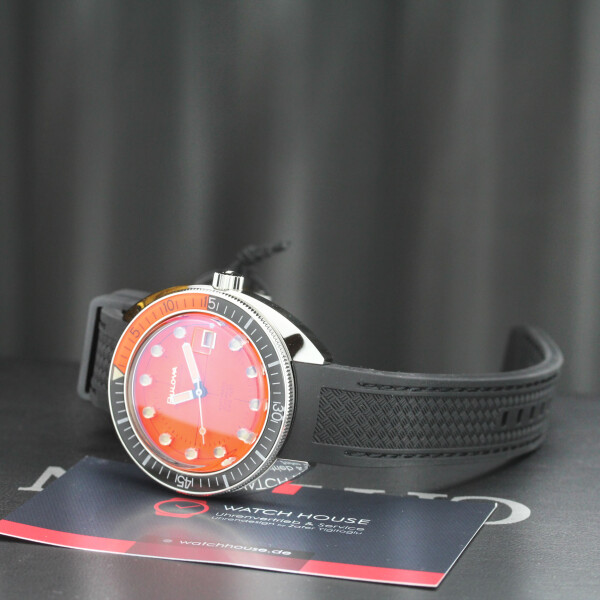 automatic Bulova Oceanographer Orange 96B350 watch