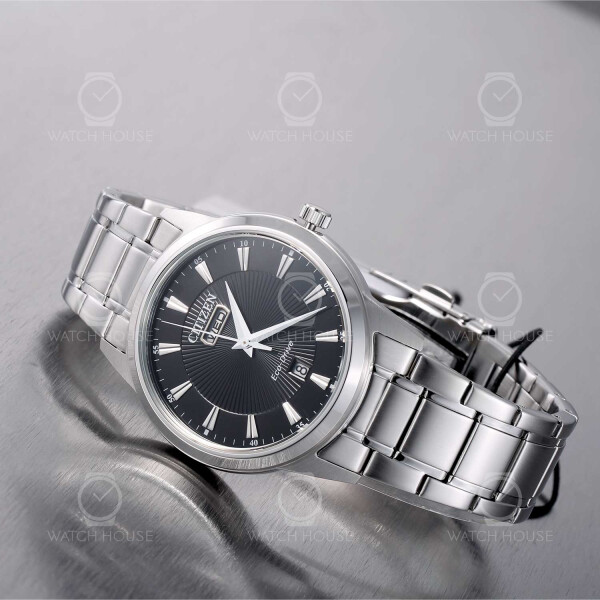 Citizen AW0100-86EE Eco Drive Groß-Tag in schwarz