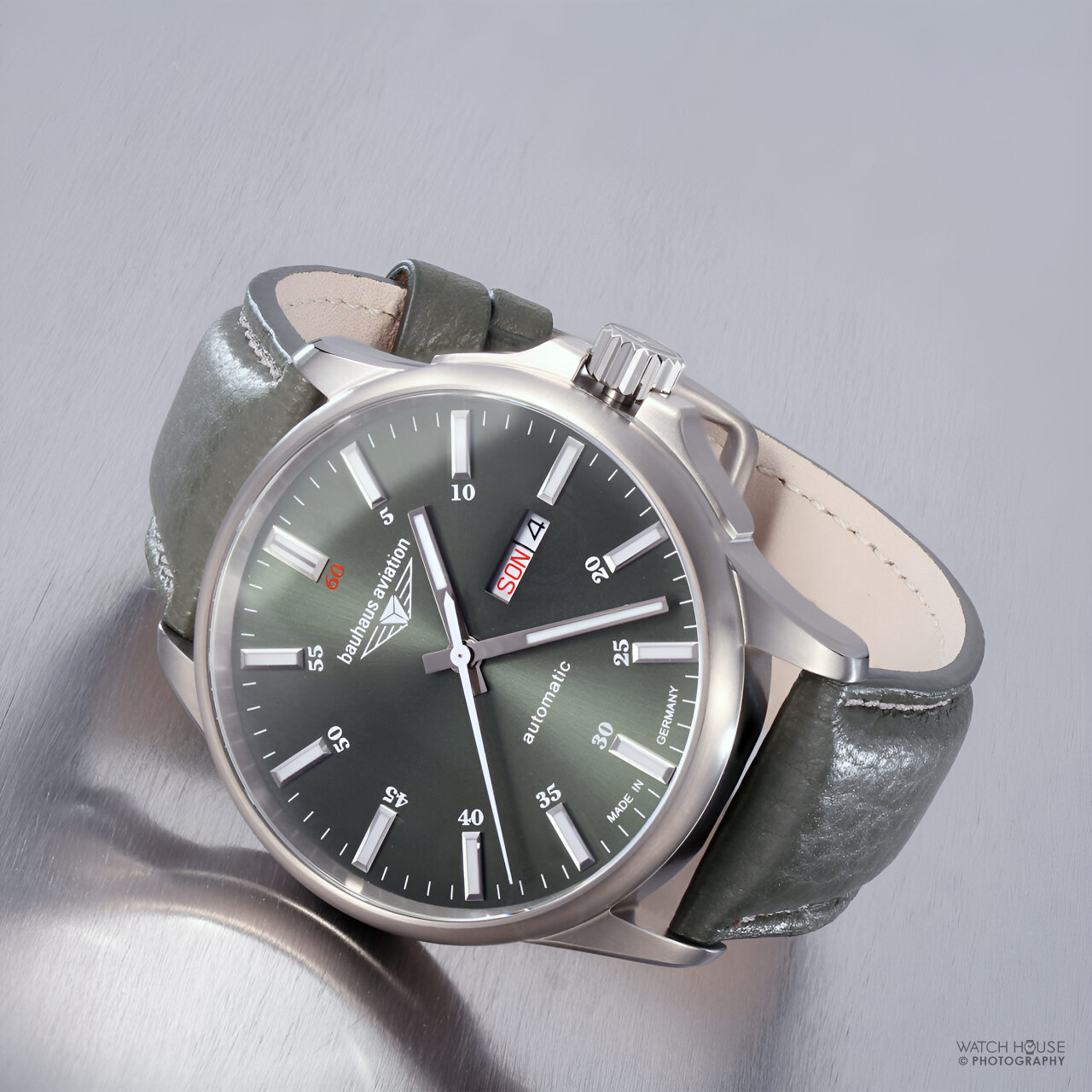 Bauhaus 2866-4 Aviator Titan Automatik Tag/Datum