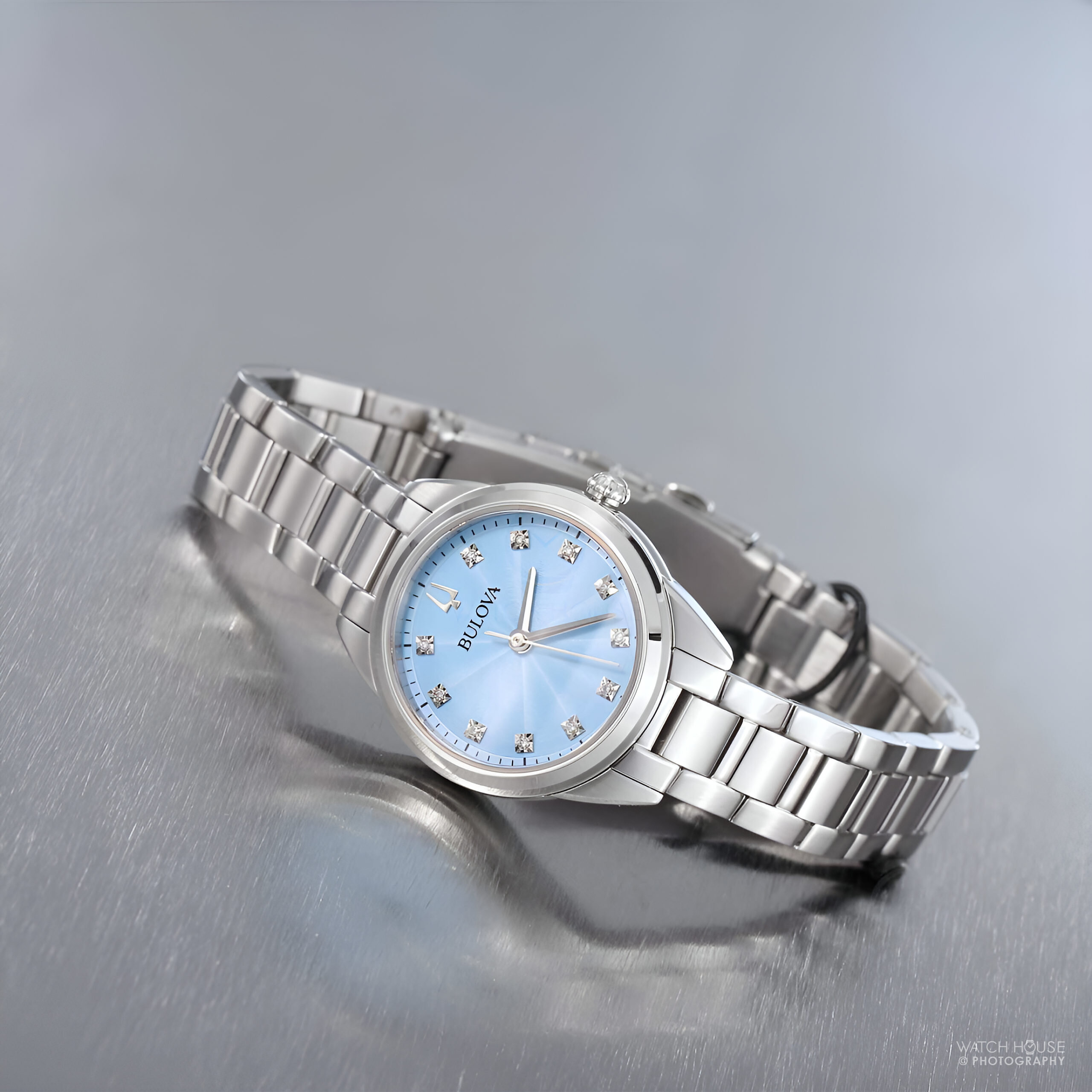 Bulova 96P250 Surveyor ladies watch with 11 diamonds
