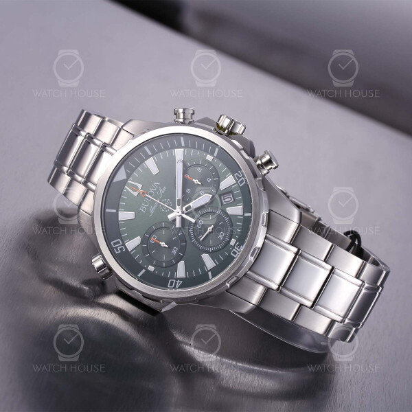 Bulova Marine Star Chrono 96B396 in Smaragdgrün