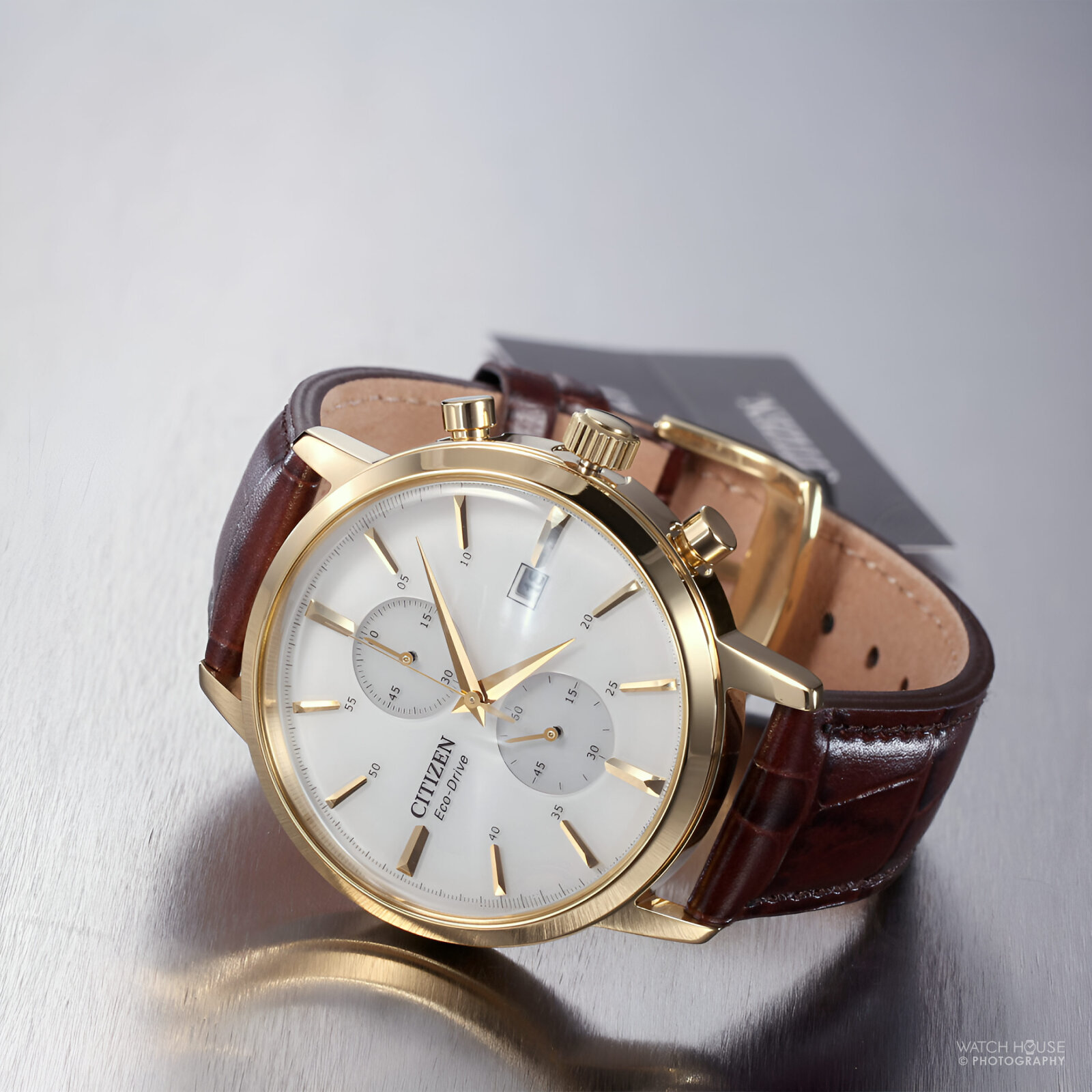 Citizen Classic Eco-Drive Chrono CA7062-15A - Gold-White