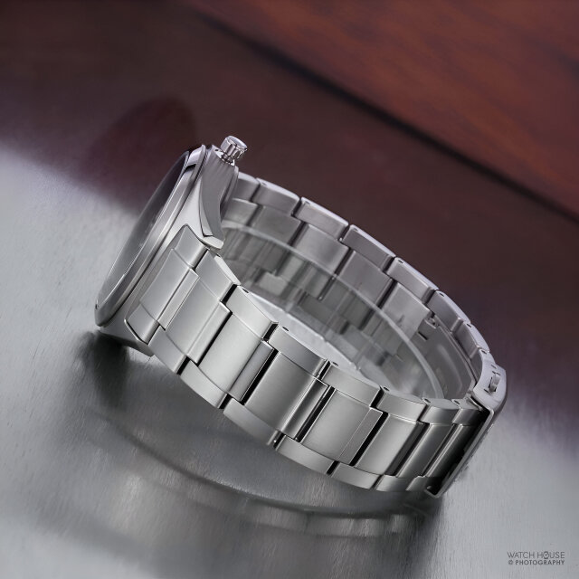 Citizen FE6151-82A Eco Drive silber-weiße Super Titan Damenuhr