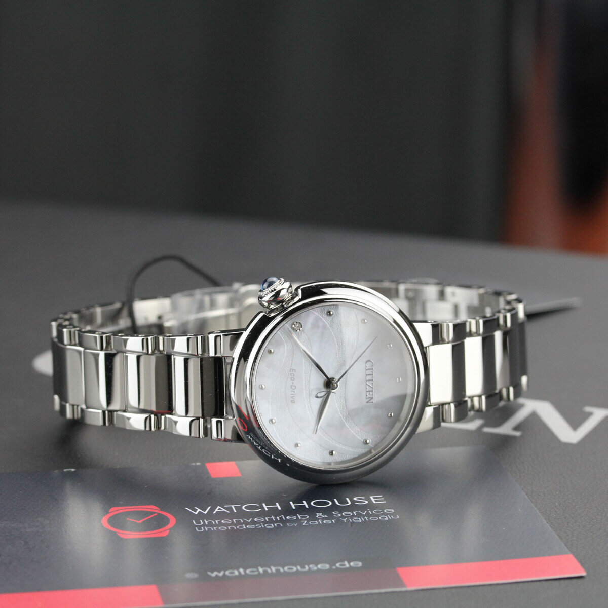 Citizen Ladies EM0910-80D Eco Drive with mother-of-pearl dial