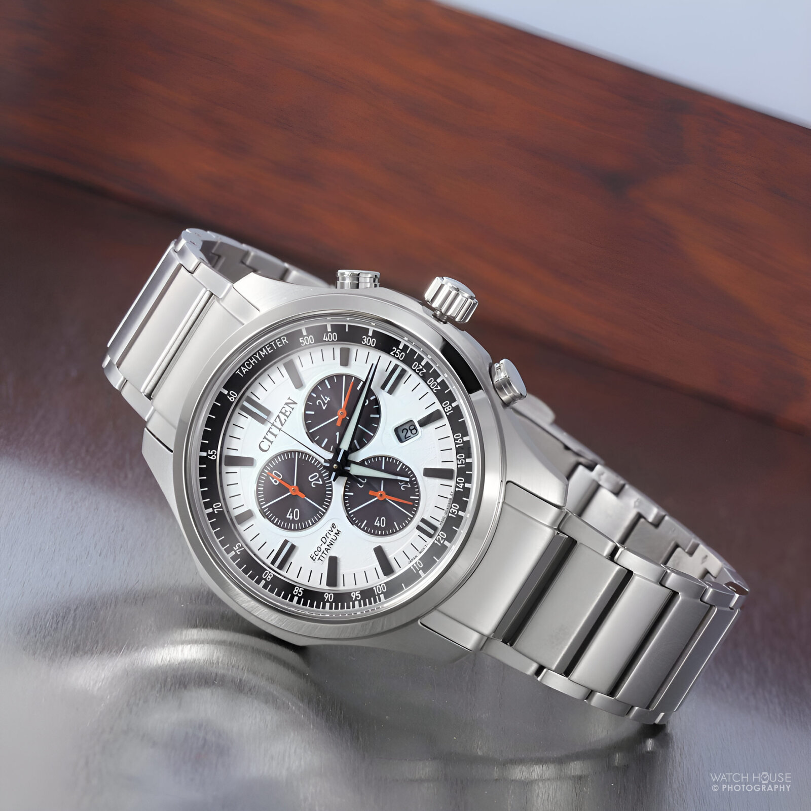 Citizen Unisex AT2530-85X Orologio Analogico Al Quarzo Con Bracciale In Argento