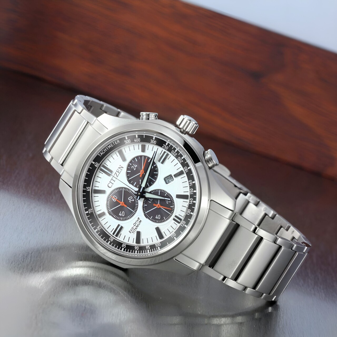 Citizen Sport Super Titanium Eco Drive AT2530-85A Weiß