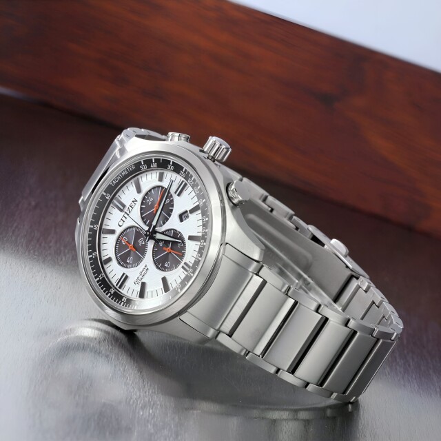 Citizen Sport Super Titanium Eco Drive AT2530-85A Weiß