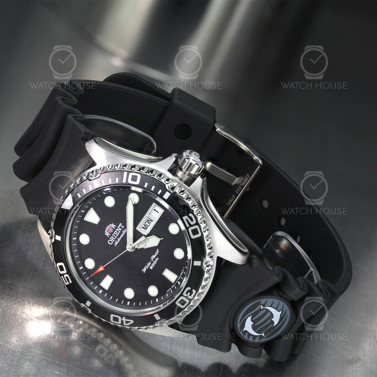 Orient Mens Automatic Sports Watch Ray II with Rubber Strap FAA02007B9