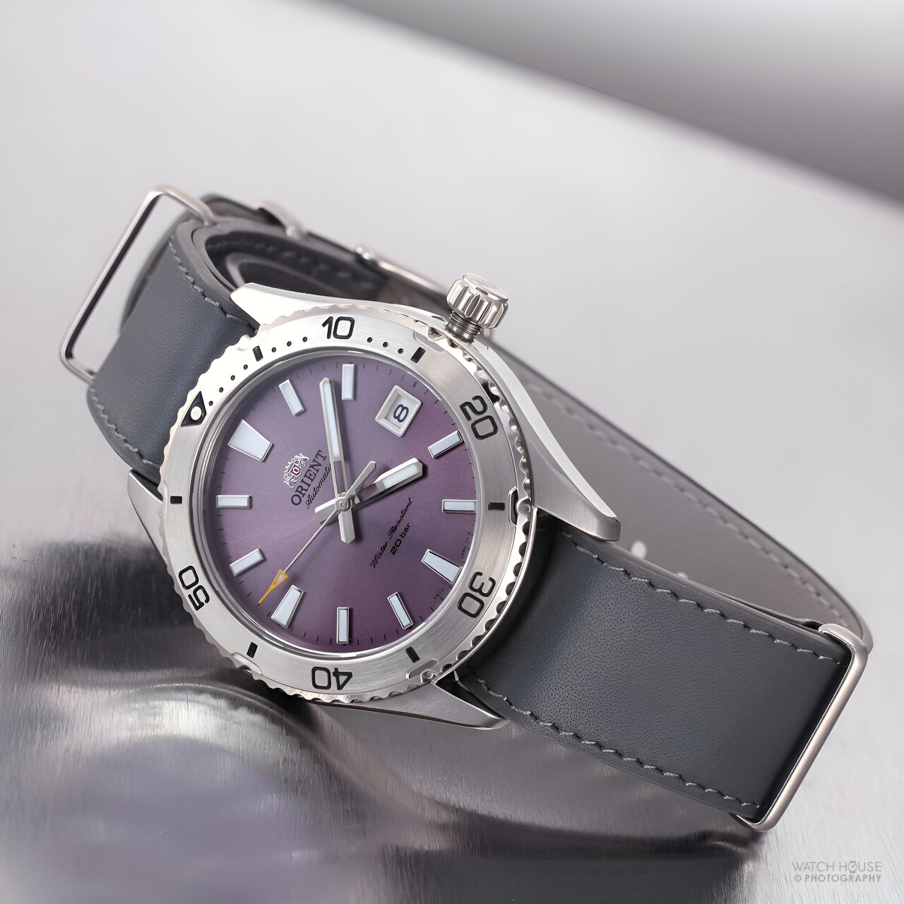 Orient Mako 40 Automatikuhr RA-AC0Q07V Flieder