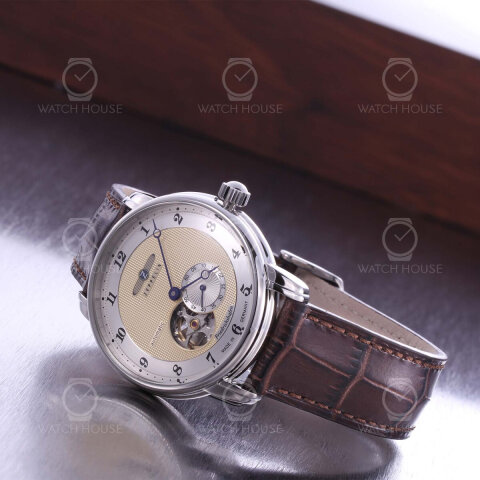 Zeppelin Friedrichshafen 8566-5 Gold - Automatic Open balance